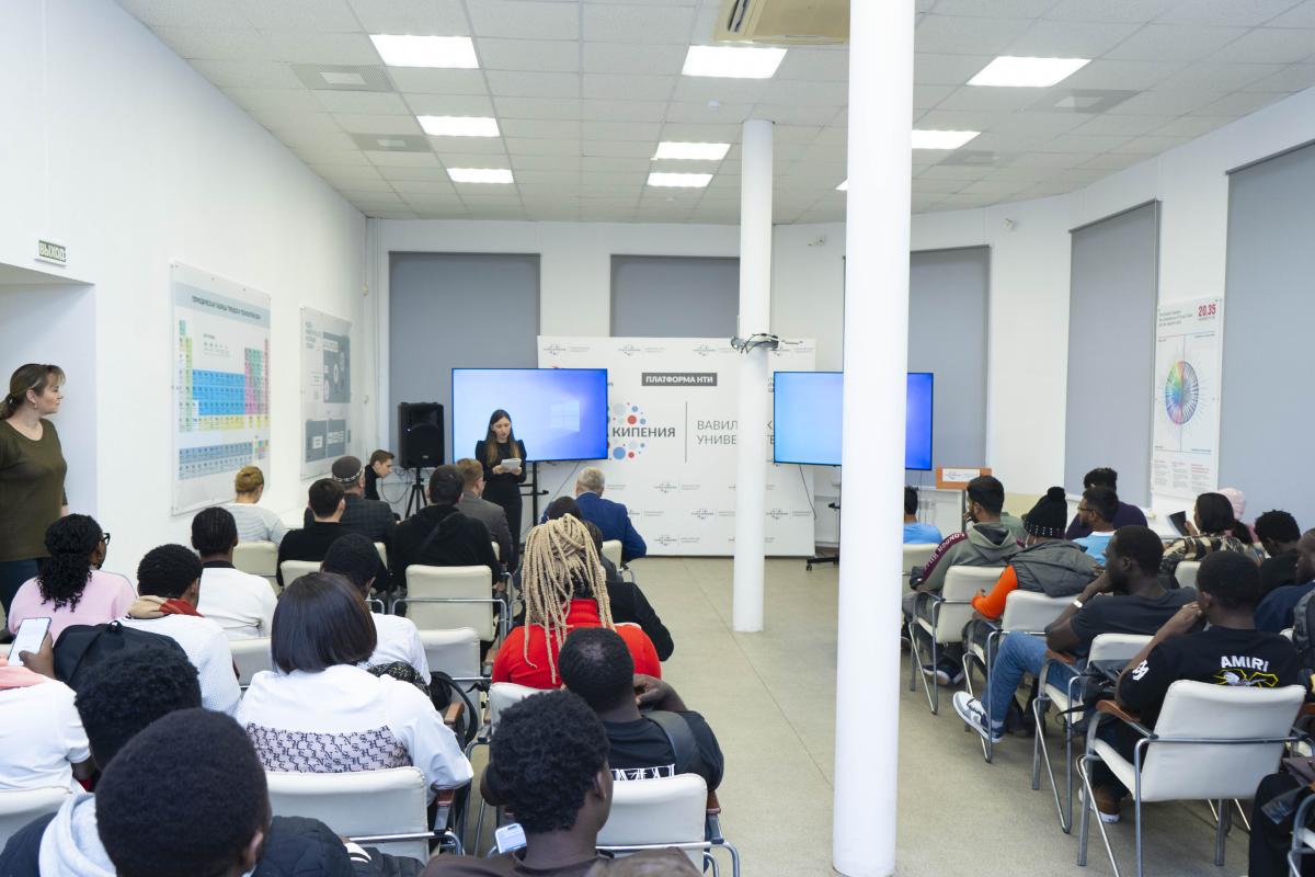 В университете прошли лекции адаптационного курса для иностранных студентов