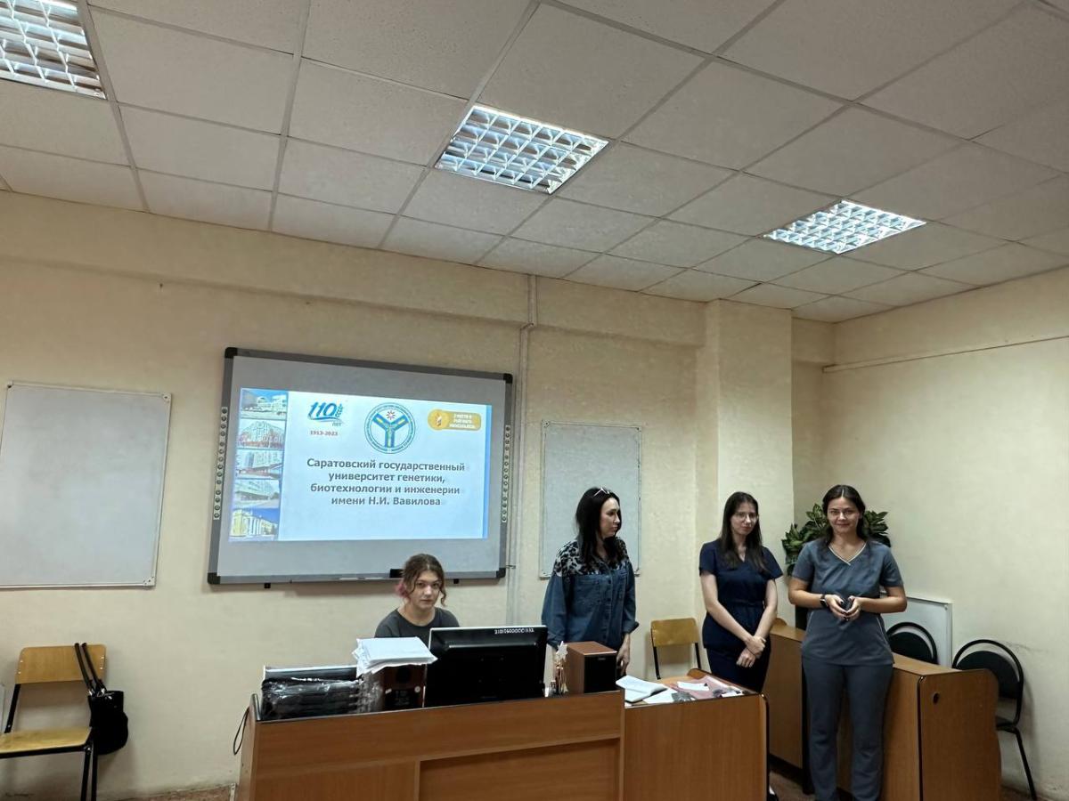 Профориентационная работа  кафедры «Иностранные языки и культура речи» Фото 2