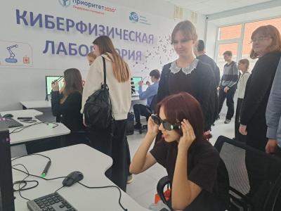 Преподаватель Вавиловского университета провел мастер-класс для школьников Саратовской области