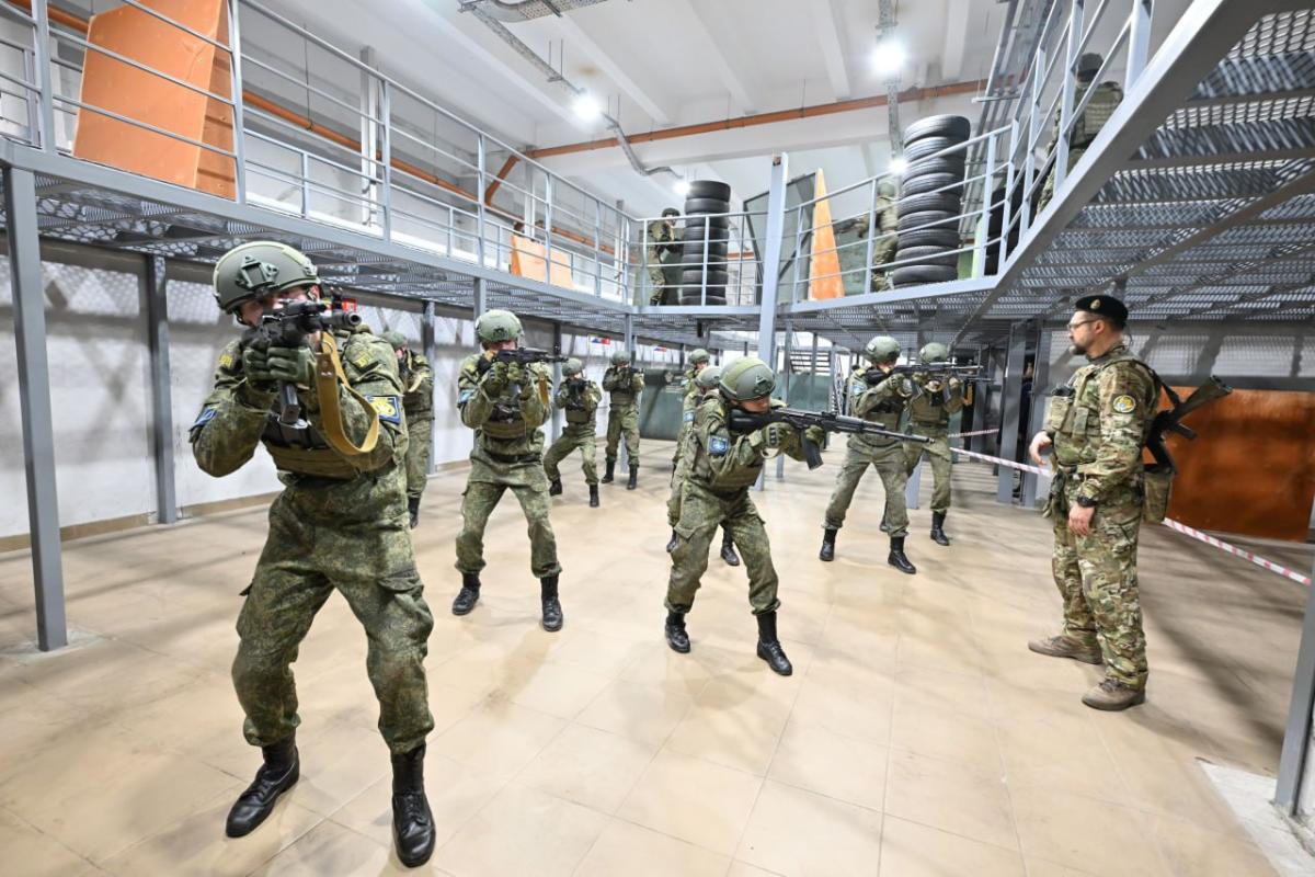 В Москве обсудили перспективы развития военной подготовки студентов военных учебных центров Фото 2