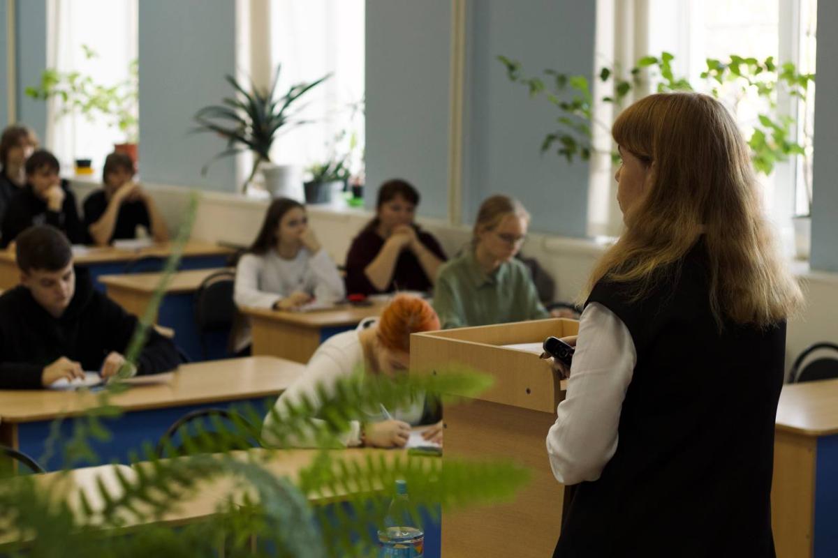 Проведен обучающий мастер-класс «Как написать сочинение ЕГЭ на 22 балла?» Фото 4