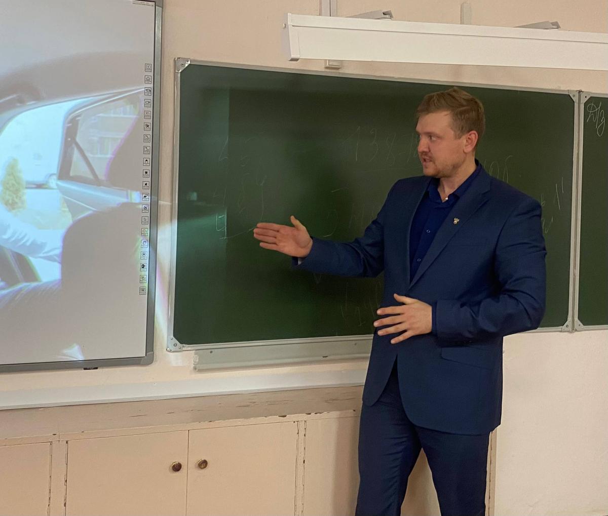 Саратовские школьники узнали о преимуществах обучения в университете Фото 2 Саратовские школьники узнали о преимуществах обучения в университете Фото 2