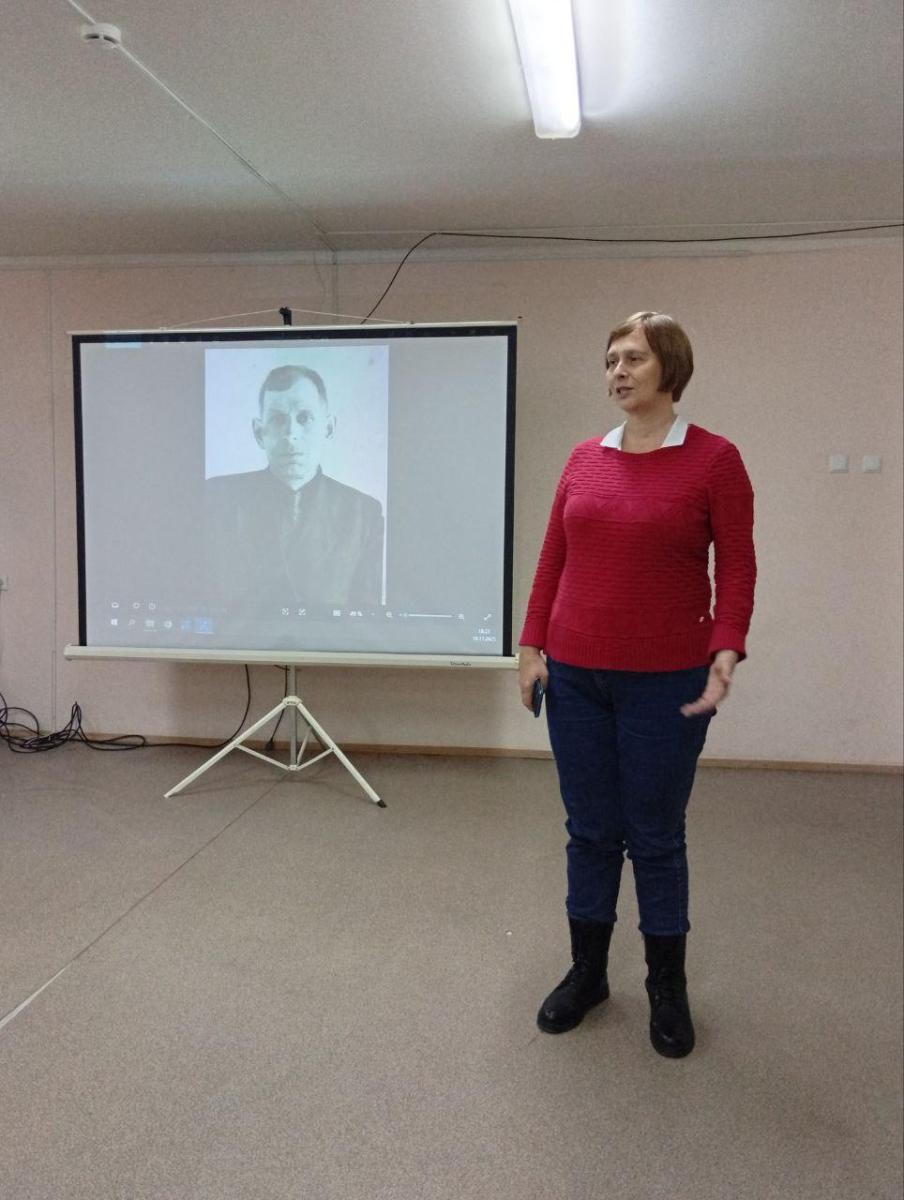 День кафедры  - музыкально-литературный вечер в общежитие №4 «Я в этом городе живу» к Всемирному дню городов, к 80-летию Победы в Великой Отечественной войне Фото 6