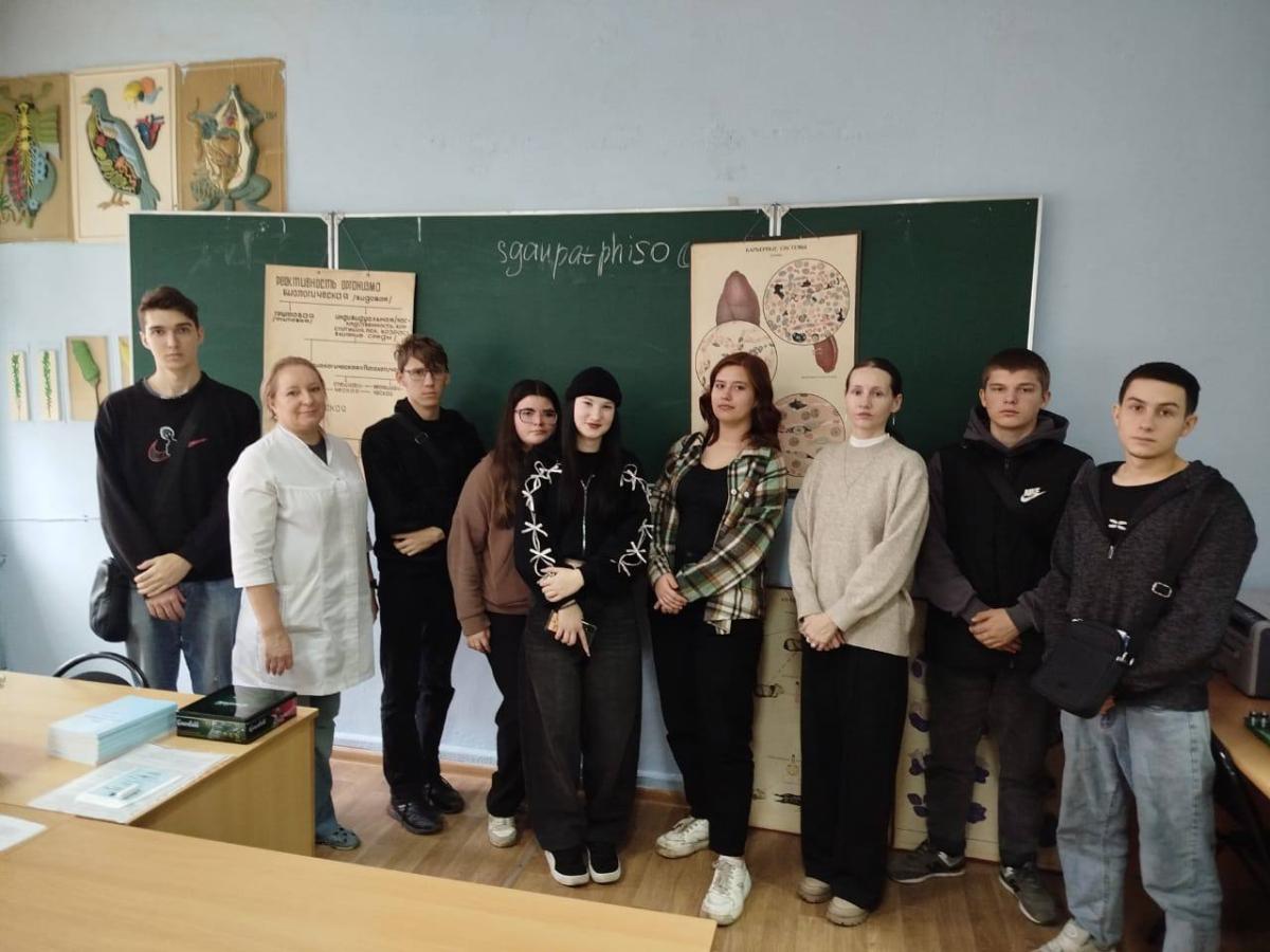 Профориентационная работа с обучающимися ГАПОУ СО «Саратовский техникум отраслевых технологий» Фото 1