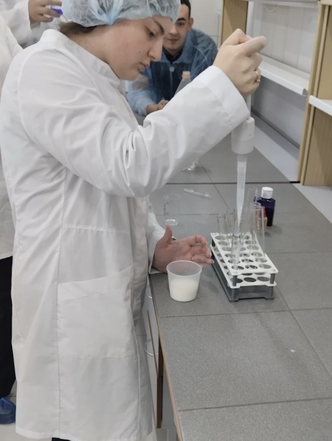 Учебная практика "Производство различных видов сыра и продуктов из молочной сыворотки" Фото 1