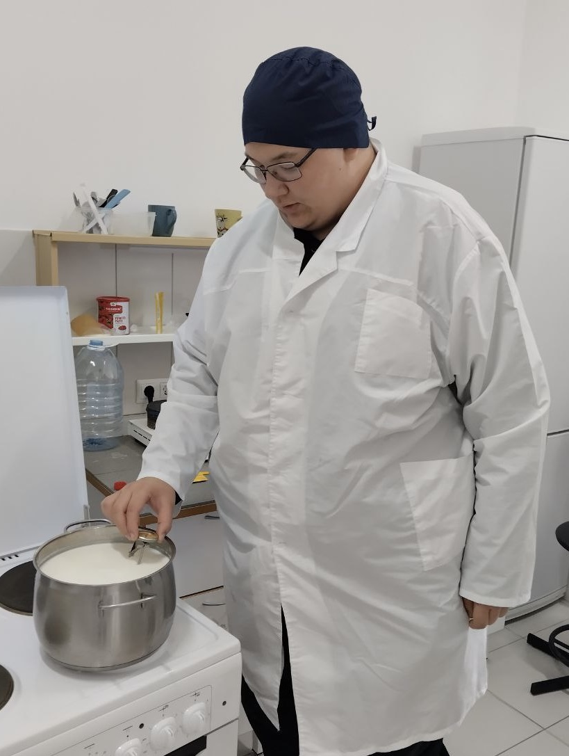 Учебная практика "Производство различных видов сыра и продуктов из молочной сыворотки" Фото 2