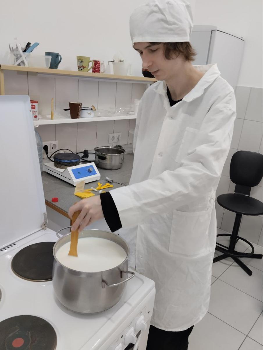 Учебная практика "Производство различных видов сыра и продуктов из молочной сыворотки" Фото 3
