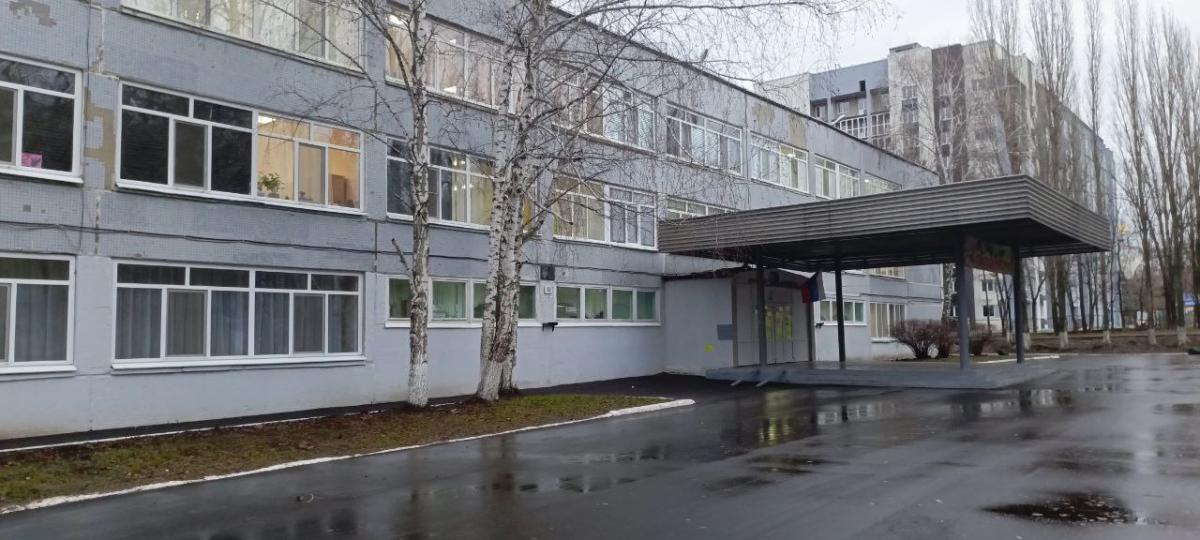 Профориентационная встреча в школе №49 города Саратова Фото 1