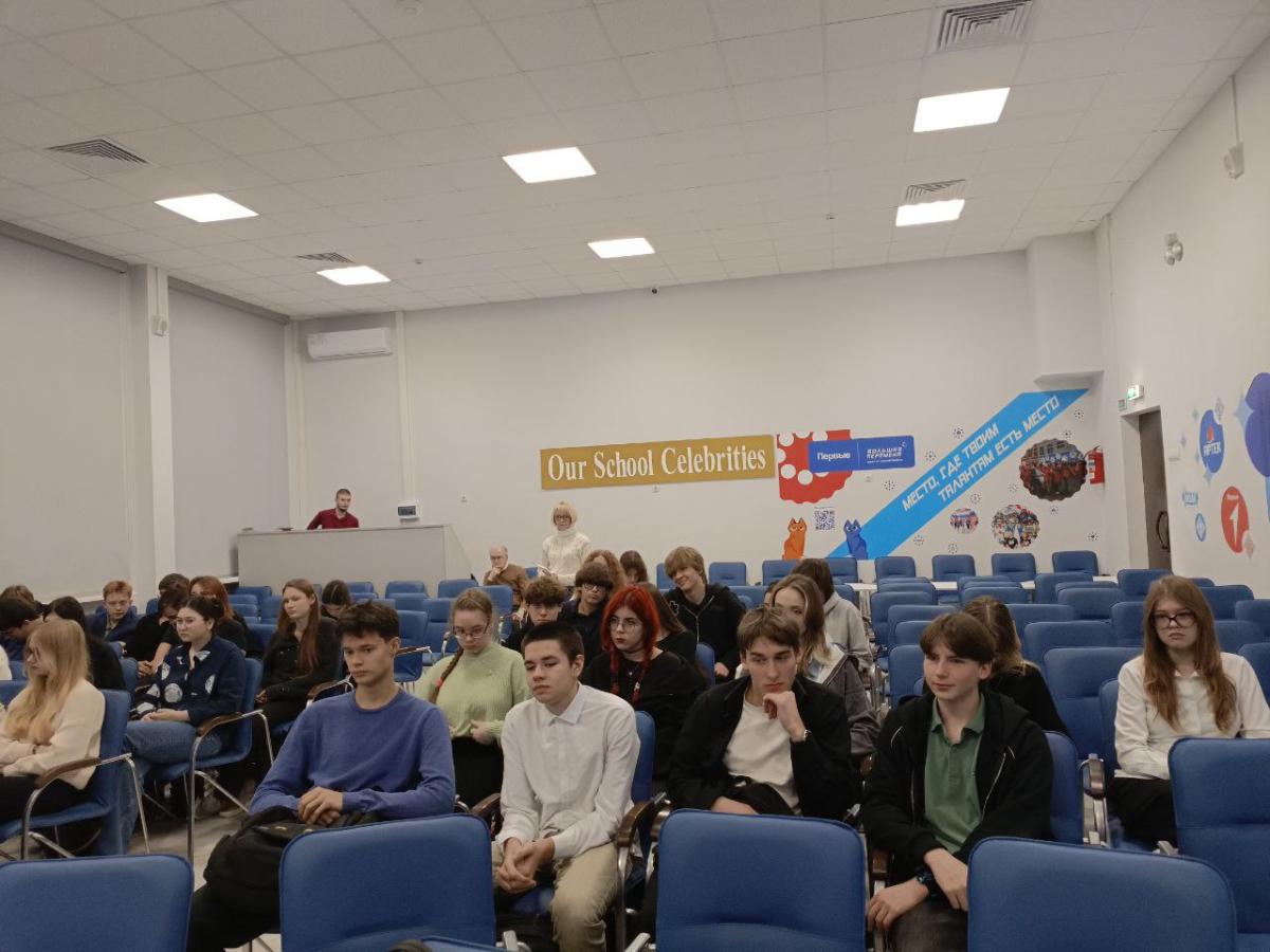 Профориентационная работа в МАОУ «Гимназия № 3» г. Саратова Фото 1 Профориентационная работа в МАОУ «Гимназия № 3» г. Саратова Фото 1