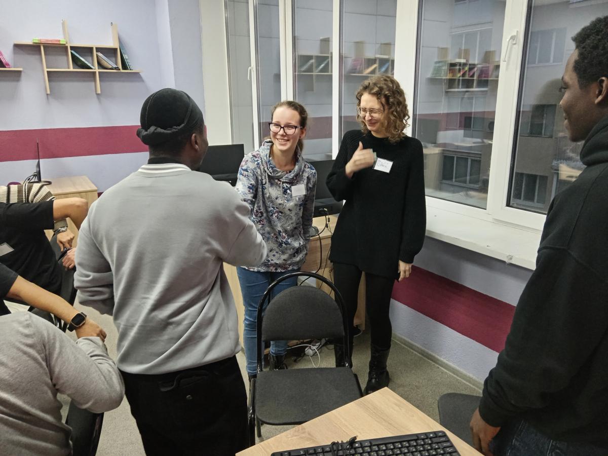 Заседание разговорного клуба Фото 1