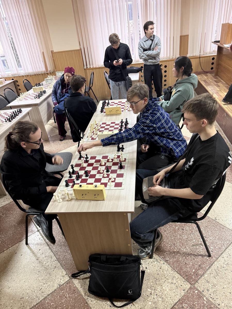 Физкультурно-спортивная деятельность кафедры «Физическая культура» и отдела спортивно-массовой работы Фото 1 Физкультурно-спортивная деятельность кафедры «Физическая культура» и отдела спортивно-массовой работы Фото 1