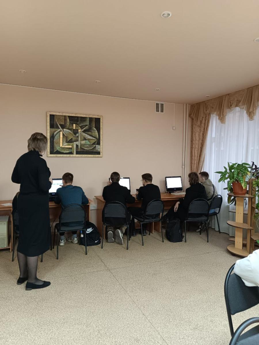 Кураторский час в группах Б-ПИ-101 и Б-ПИ-102 Фото 1 Кураторский час в группах Б-ПИ-101 и Б-ПИ-102 Фото 1