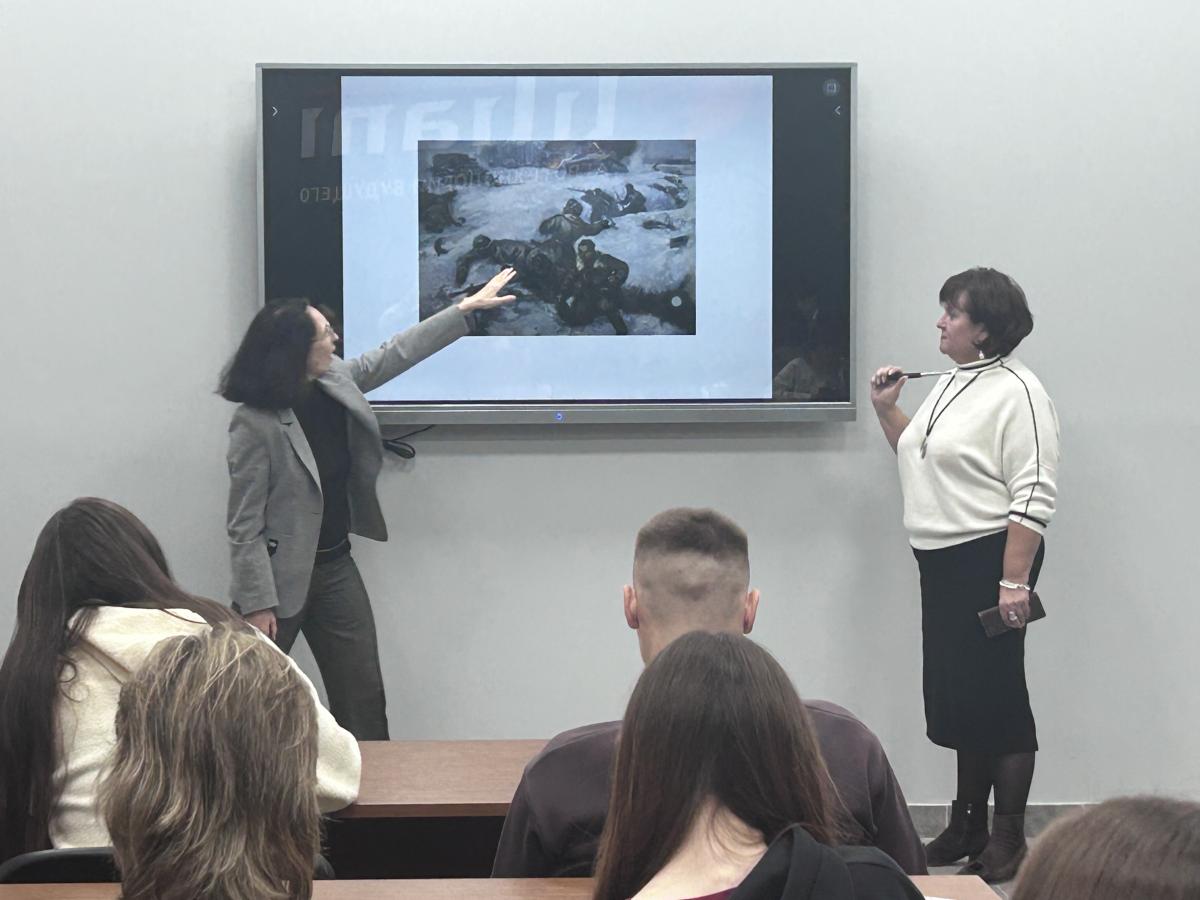 Студенты узнали о саратовских героях битвы за Москву Фото 5