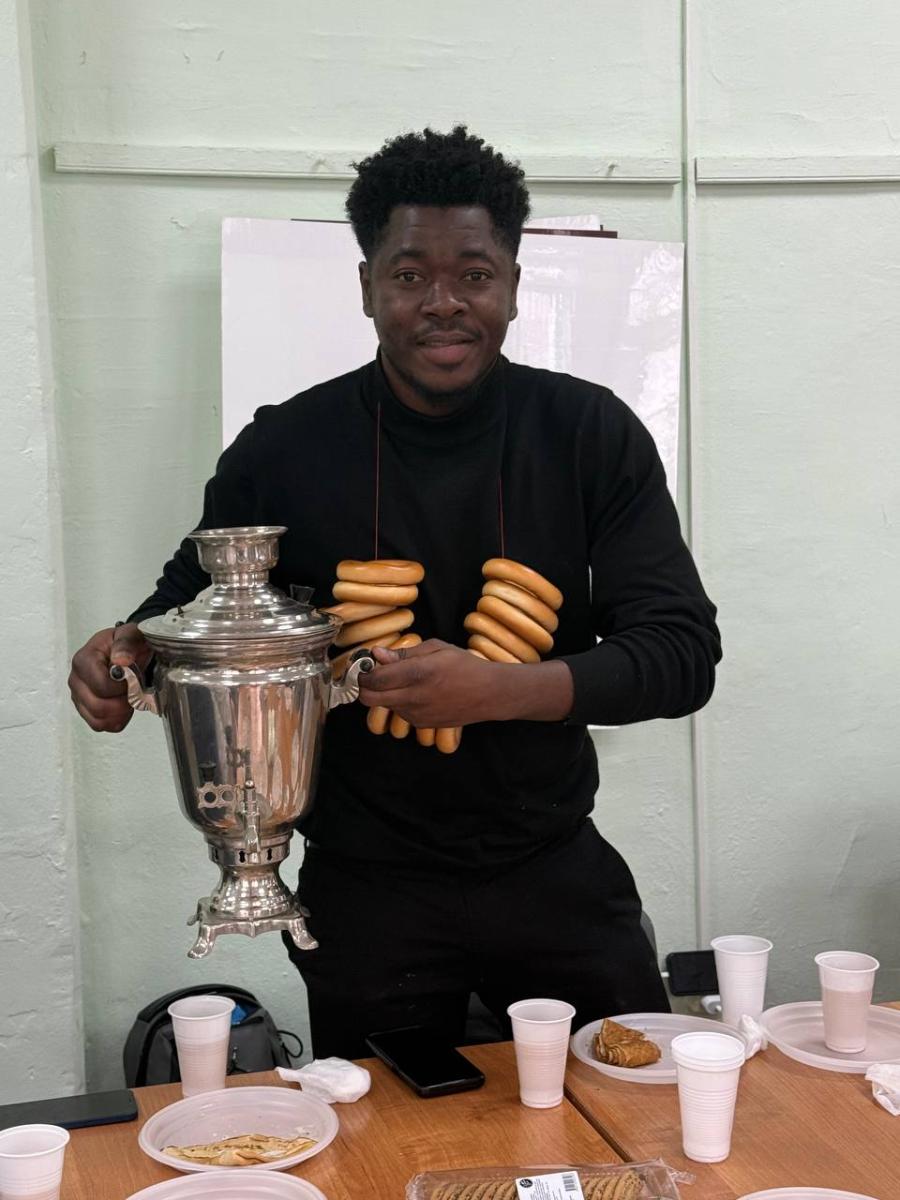 Кураторский час "За чашкой чая" Фото 1 Кураторский час "За чашкой чая" Фото 1