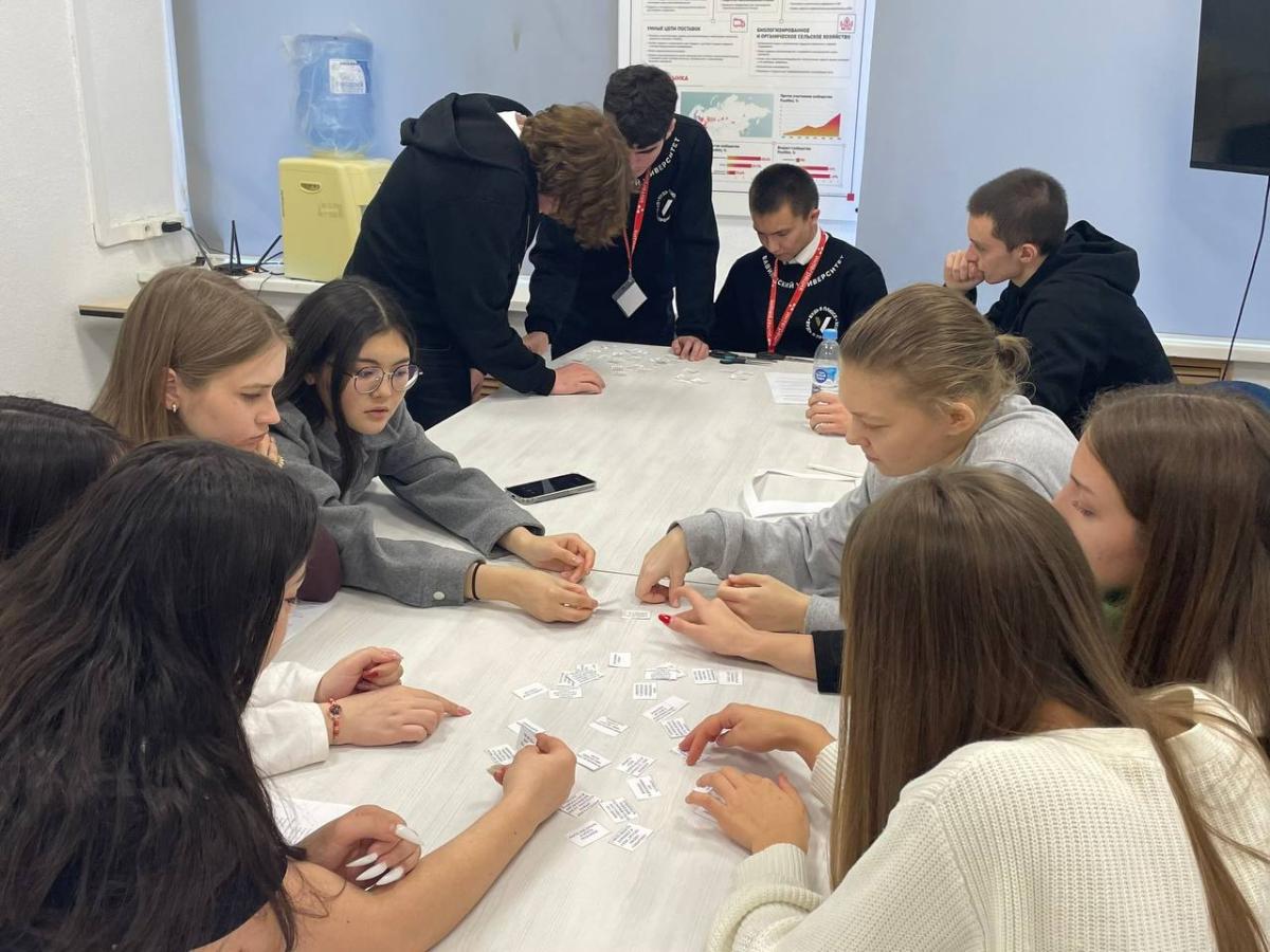 Тренинг «Роль семьи в жизни человека» Фото 1