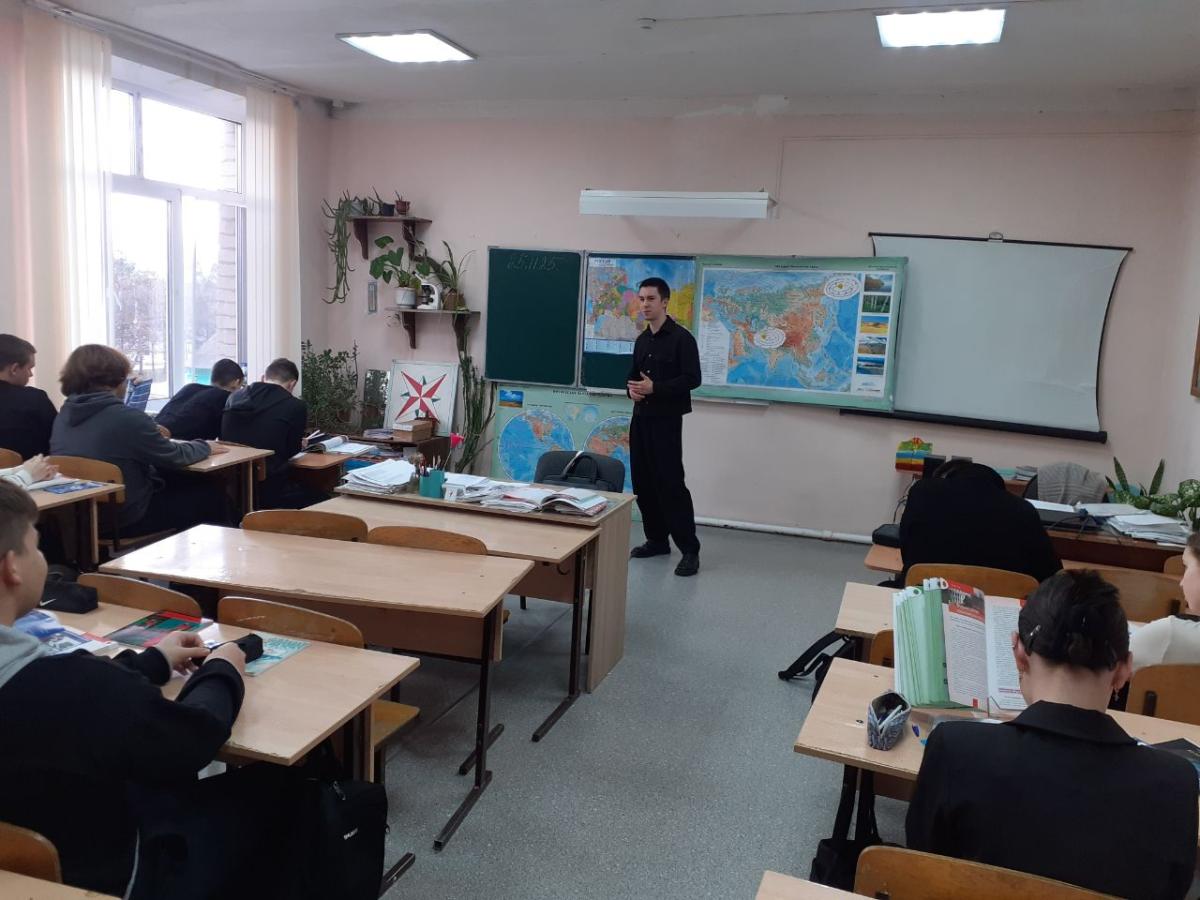 Кустовое профориентационное мероприятие в МОУ СОШ Духовницкого района Фото 2