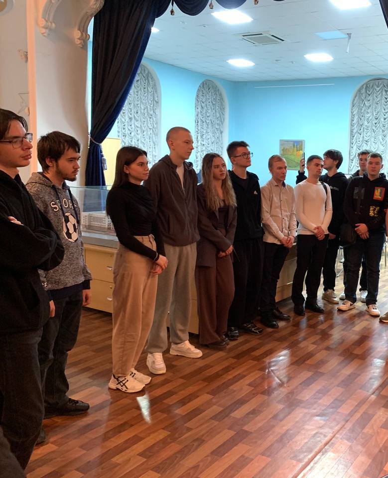 Кураторский час в музее истории Вавиловского университета Фото 3