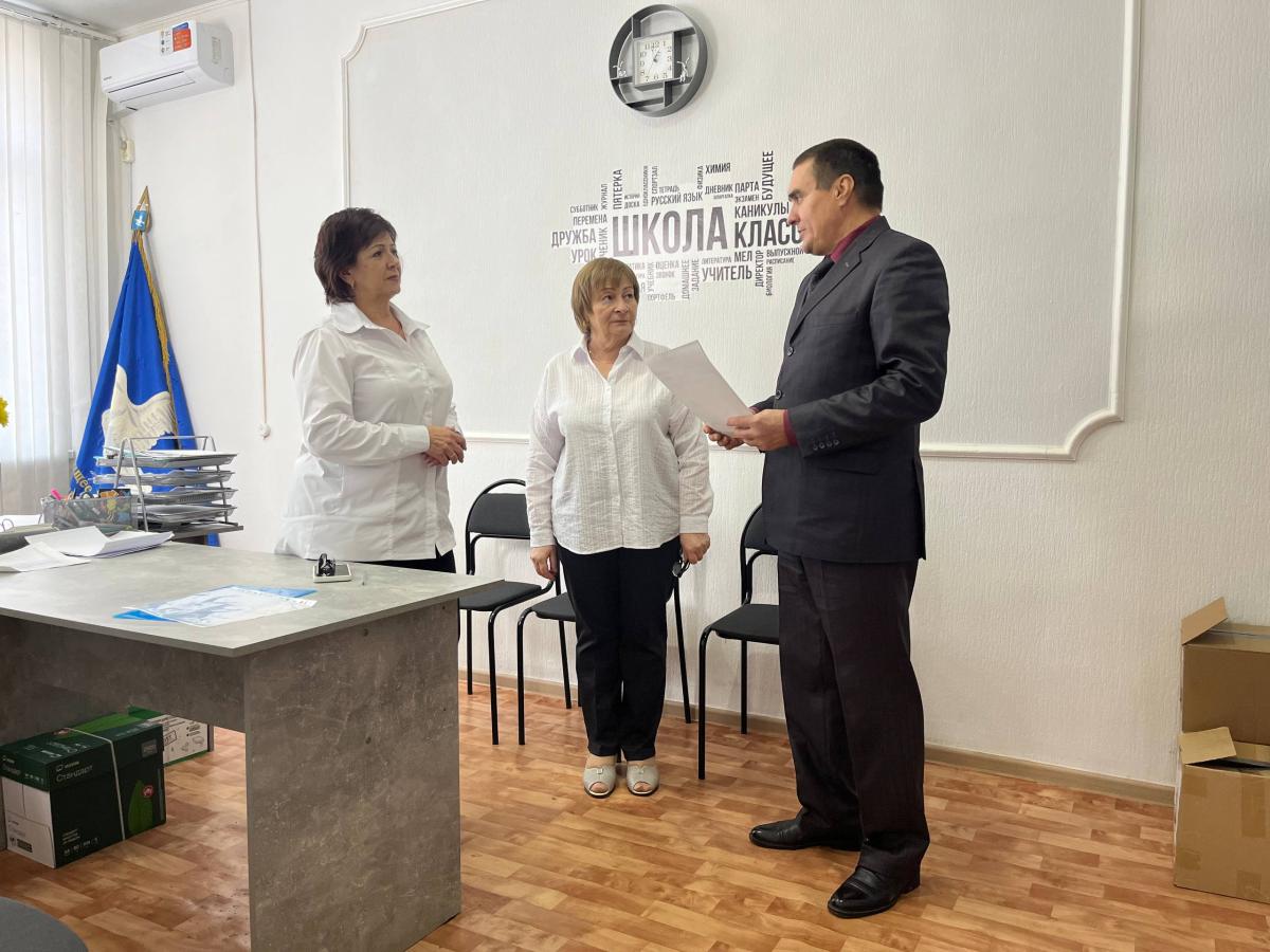 Профориентационное мероприятие в МОУ СОШ Духовницкого район Фото 5