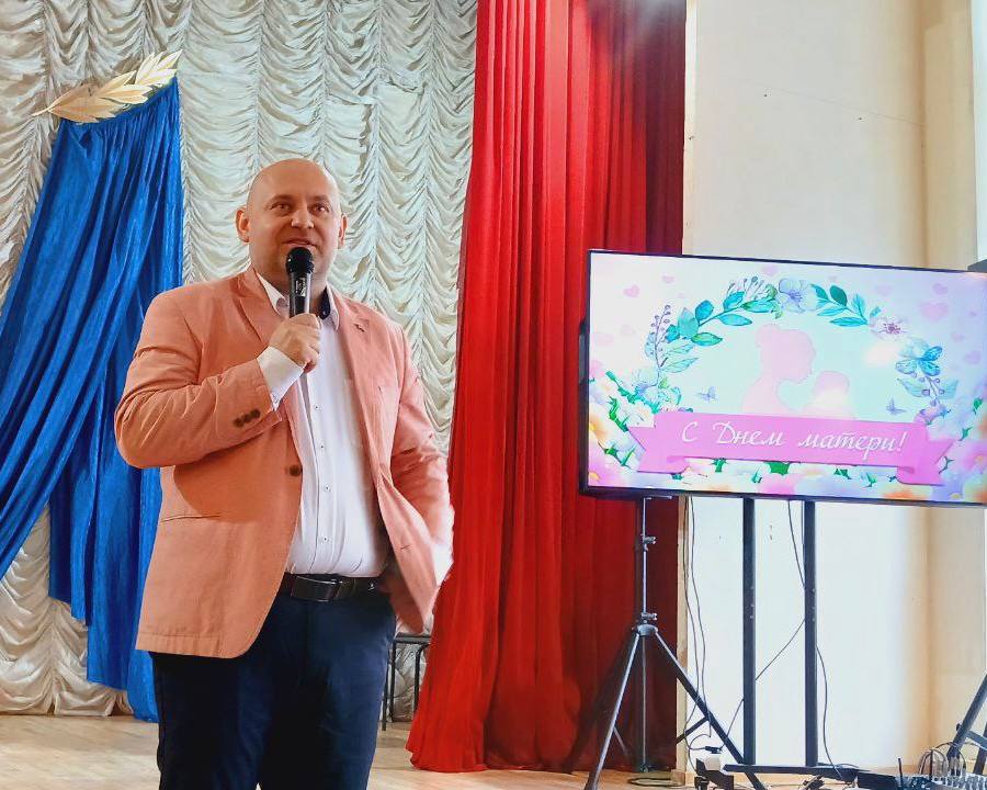 Праздничный концерт ко Дню Матери Фото 10