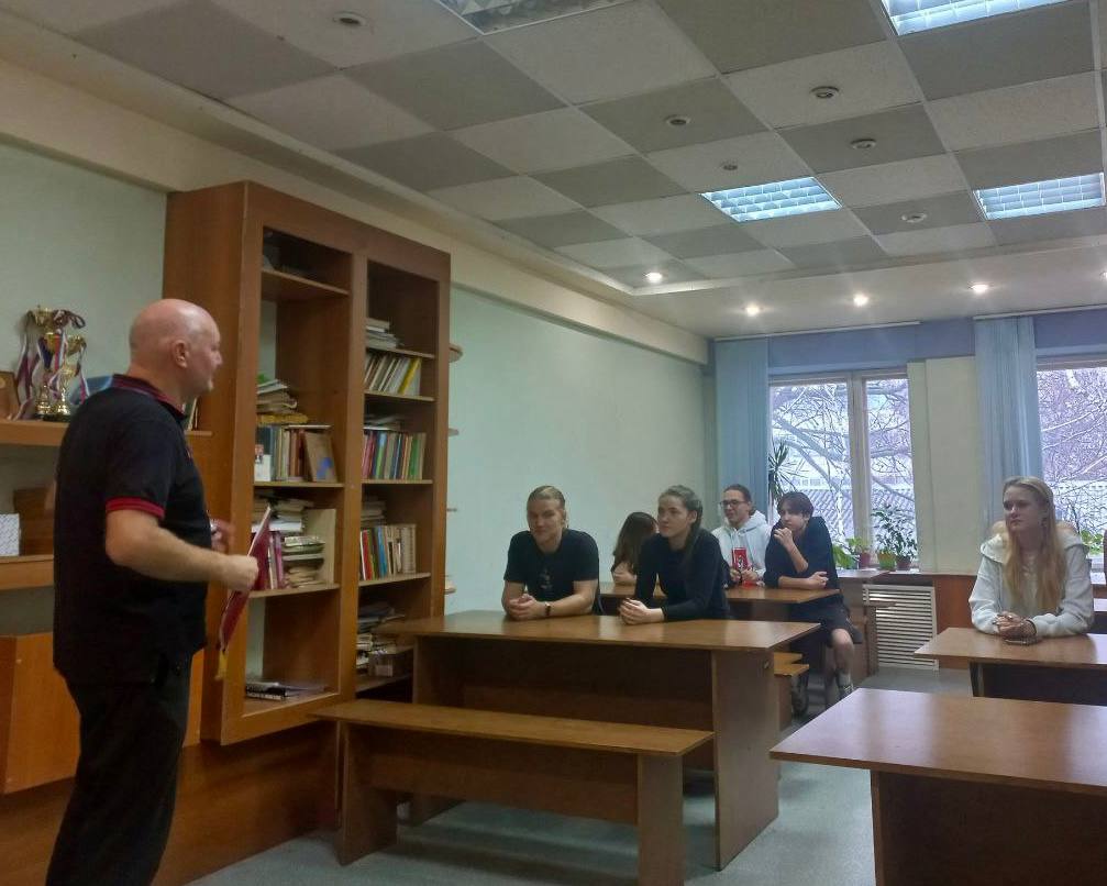 Лекция по ПДД «Зачем нужны ремни безопасности?»