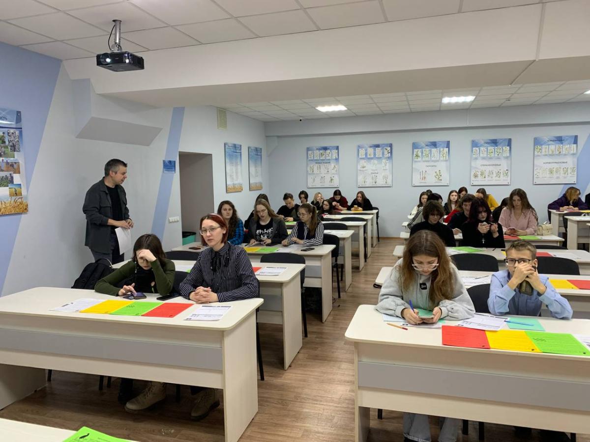 РЕЗУЛЬТАТЫ МЕЖДУНАРОДНОГО ФЛЕШМОБА MathCat-2025 Фото 9