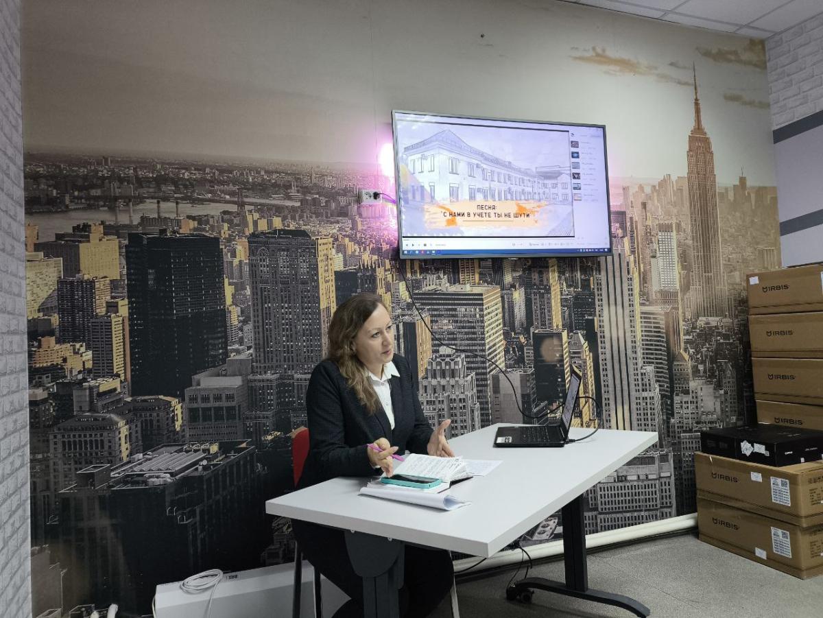 Экскурсия в Приволжский региональный общий центр обслуживания - структурное подразделение Центра корпоративного учета и отчетности "Желдоручет" - филиала ОАО "РЖД" Фото 5