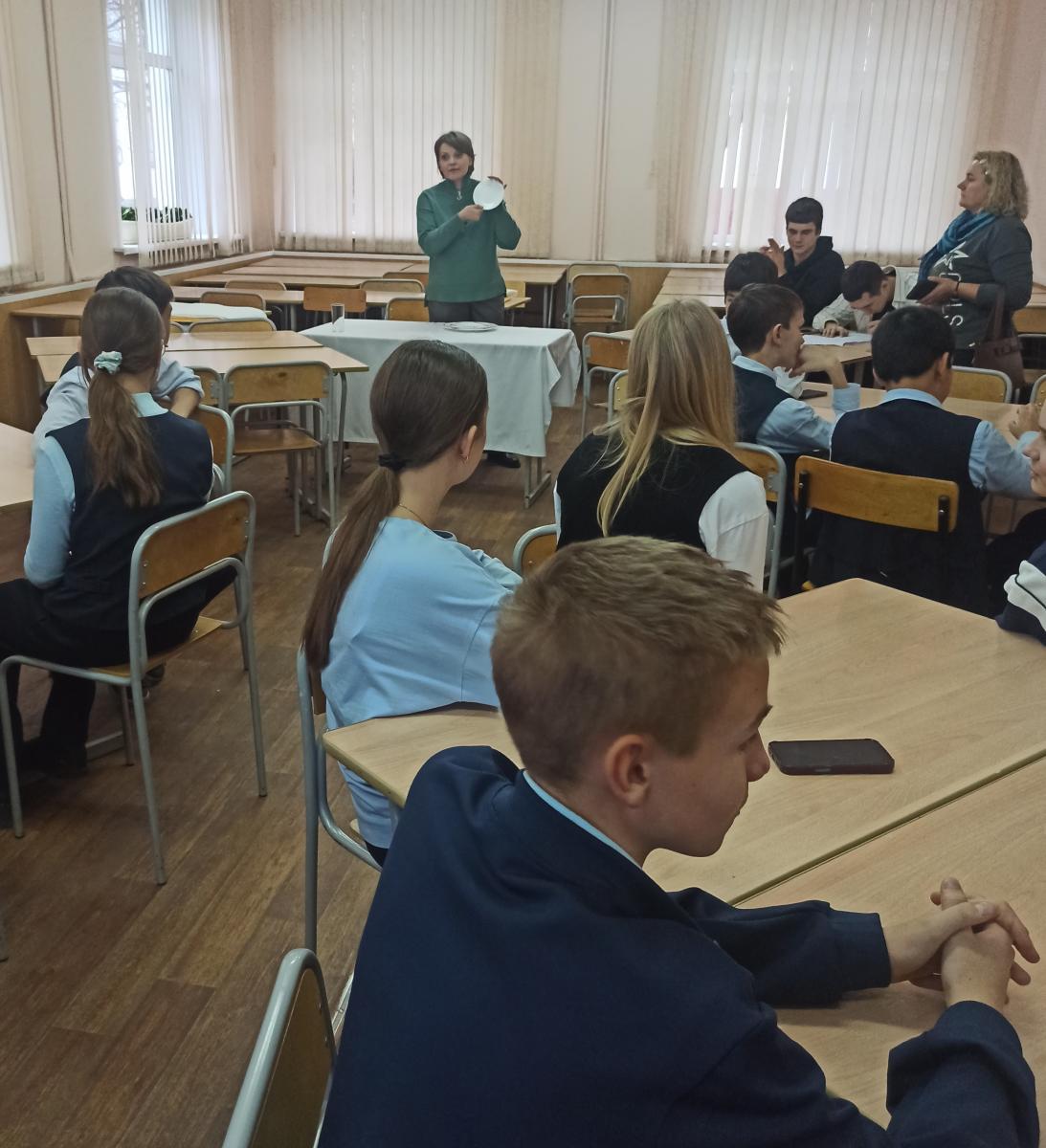 Профориентационная игра «Что, Где, Когда: вопросы о питании» от Вавиловского университета Фото 7 Профориентационная игра «Что, Где, Когда: вопросы о питании» от Вавиловского университета Фото 7