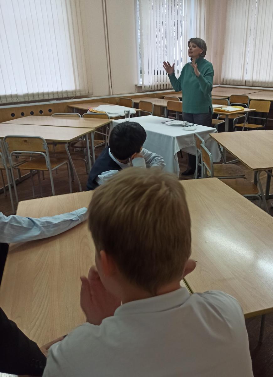 Профориентационная игра «Что, Где, Когда: вопросы о питании» от Вавиловского университета Фото 8 Профориентационная игра «Что, Где, Когда: вопросы о питании» от Вавиловского университета Фото 8