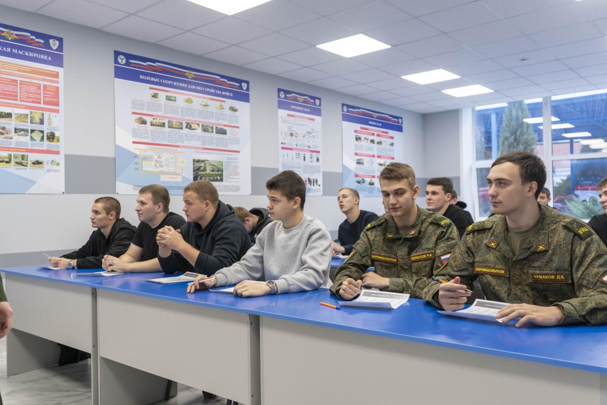 Вавиловцы написали военно-патриотический диктант Фото 4