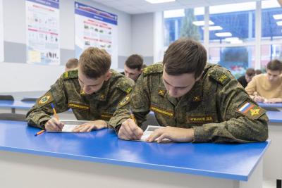 Вавиловцы написали военно-патриотический диктант