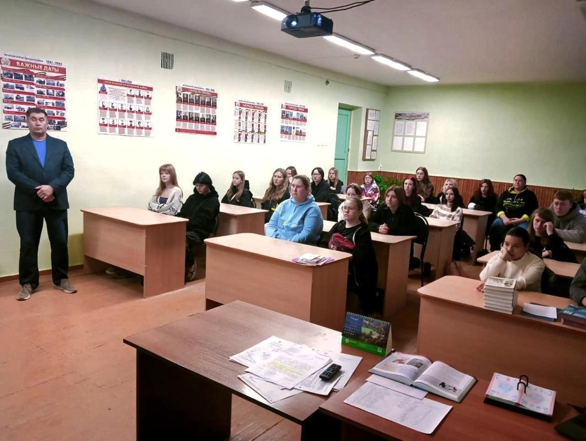 Профориентационная работа в колледжах области Фото 2