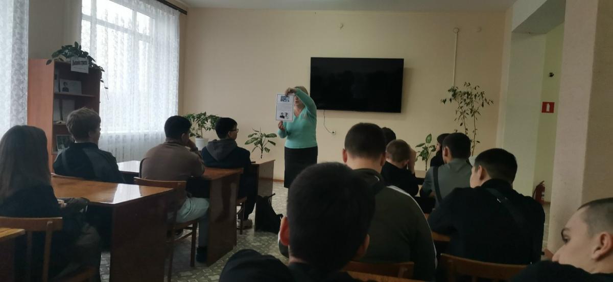 Выставка к 145-летию со дня рождения А.А. Блока Фото 3 Выставка к 145-летию со дня рождения А.А. Блока Фото 3