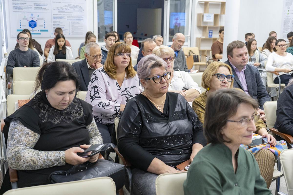 В Точке кипения состоялось заседание переговорной площадки «Сохранение Волги - наш вклад в будущее» Фото 4 В Точке кипения состоялось заседание переговорной площадки «Сохранение Волги - наш вклад в будущее» Фото 4