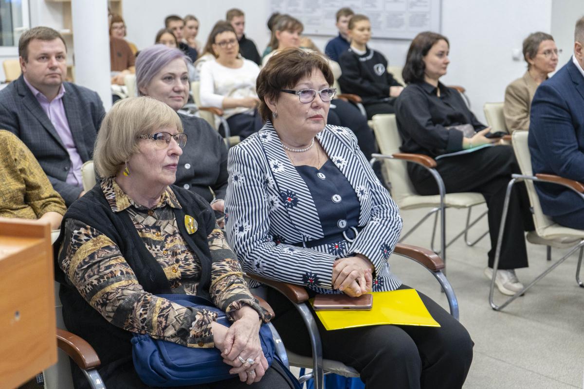 В Точке кипения состоялось заседание переговорной площадки «Сохранение Волги - наш вклад в будущее» Фото 7 В Точке кипения состоялось заседание переговорной площадки «Сохранение Волги - наш вклад в будущее» Фото 7