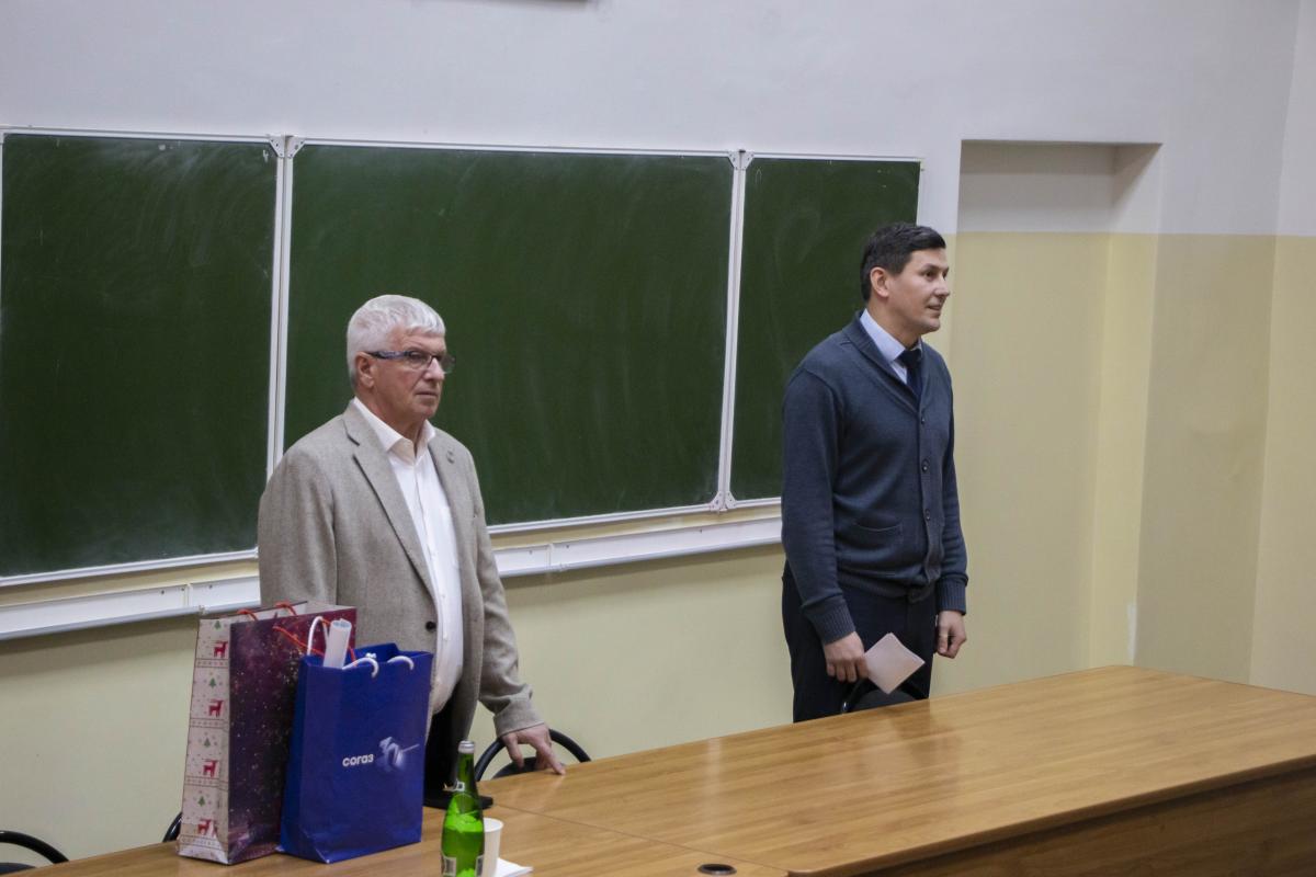 В вузе выступил с лекцией посол мира ООН, врач-онколог Виктор Парамонов Фото 1 В вузе выступил с лекцией посол мира ООН, врач-онколог Виктор Парамонов Фото 1