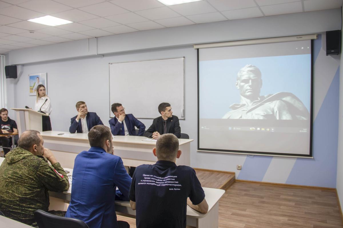 Вавиловцы приняли участие в международной акции «Тест по истории: Уроки Второй мировой» Фото 3 Вавиловцы приняли участие в международной акции «Тест по истории: Уроки Второй мировой» Фото 3