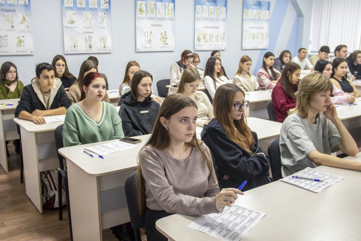 Вавиловцы приняли участие в международной акции «Тест по истории: Уроки Второй мировой» Фото 6 Вавиловцы приняли участие в международной акции «Тест по истории: Уроки Второй мировой» Фото 6