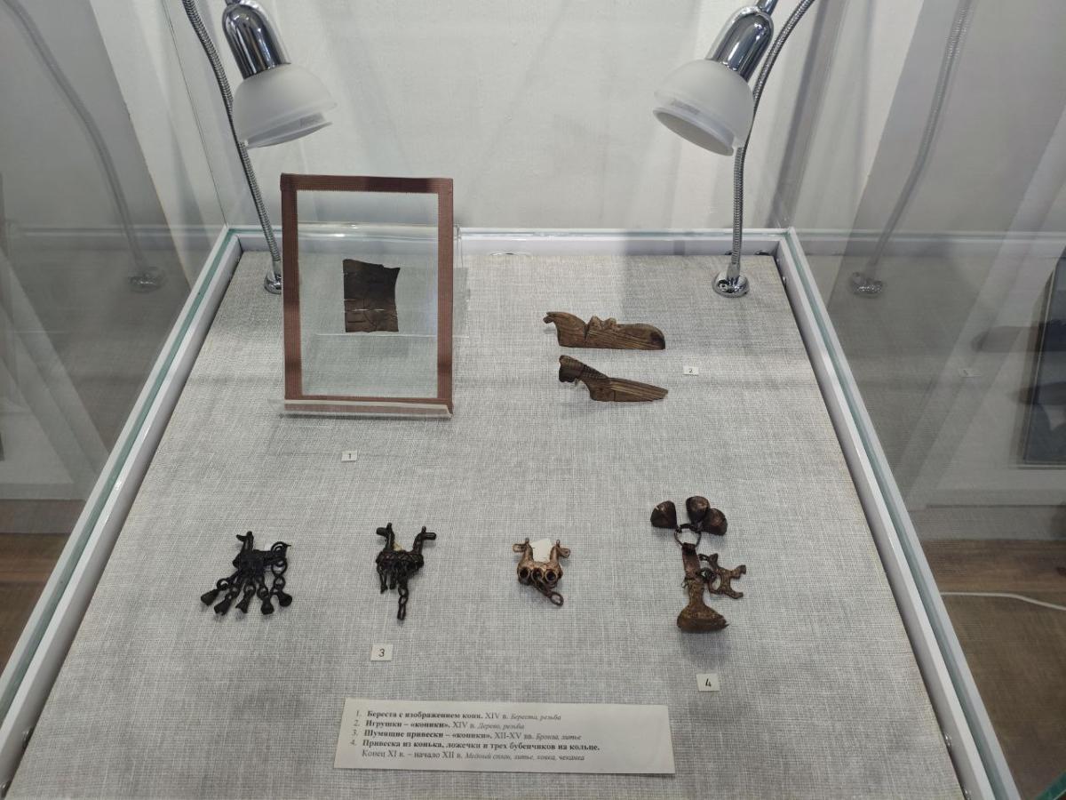 Выставка «Русская тройка» в музее-усадьбе Н.Г. Чернышевского Фото 2 Выставка «Русская тройка» в музее-усадьбе Н.Г. Чернышевского Фото 2