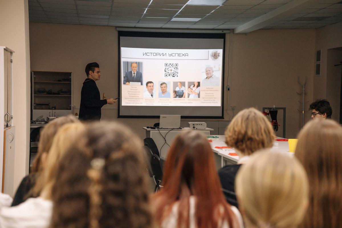 Школьники профильной вузовской смены посетили мастер-классы института ветеринарной медицины и фармации Фото 1 Школьники профильной вузовской смены посетили мастер-классы института ветеринарной медицины и фармации Фото 1