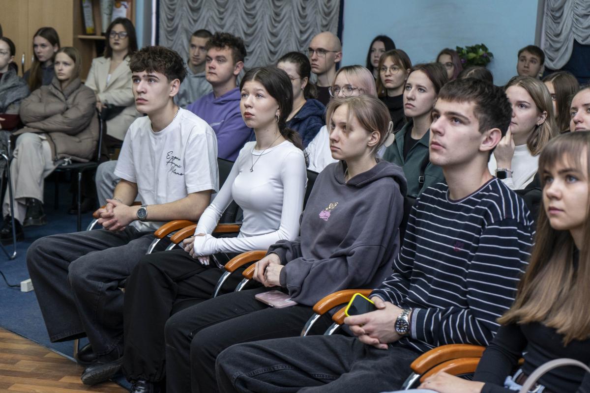 Вавиловцы прослушали лекцию «Патриотическое воспитание и единство народов России» Фото 7