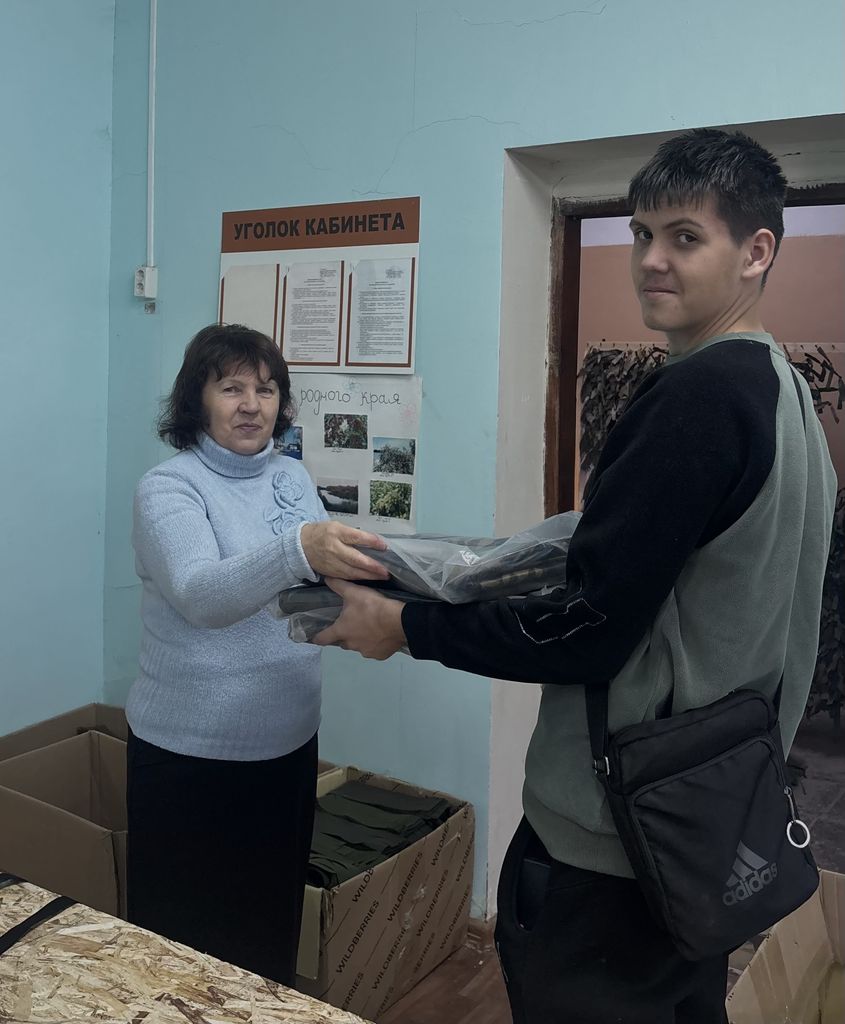 Гуманитарная помощь Фото 1 Гуманитарная помощь Фото 1