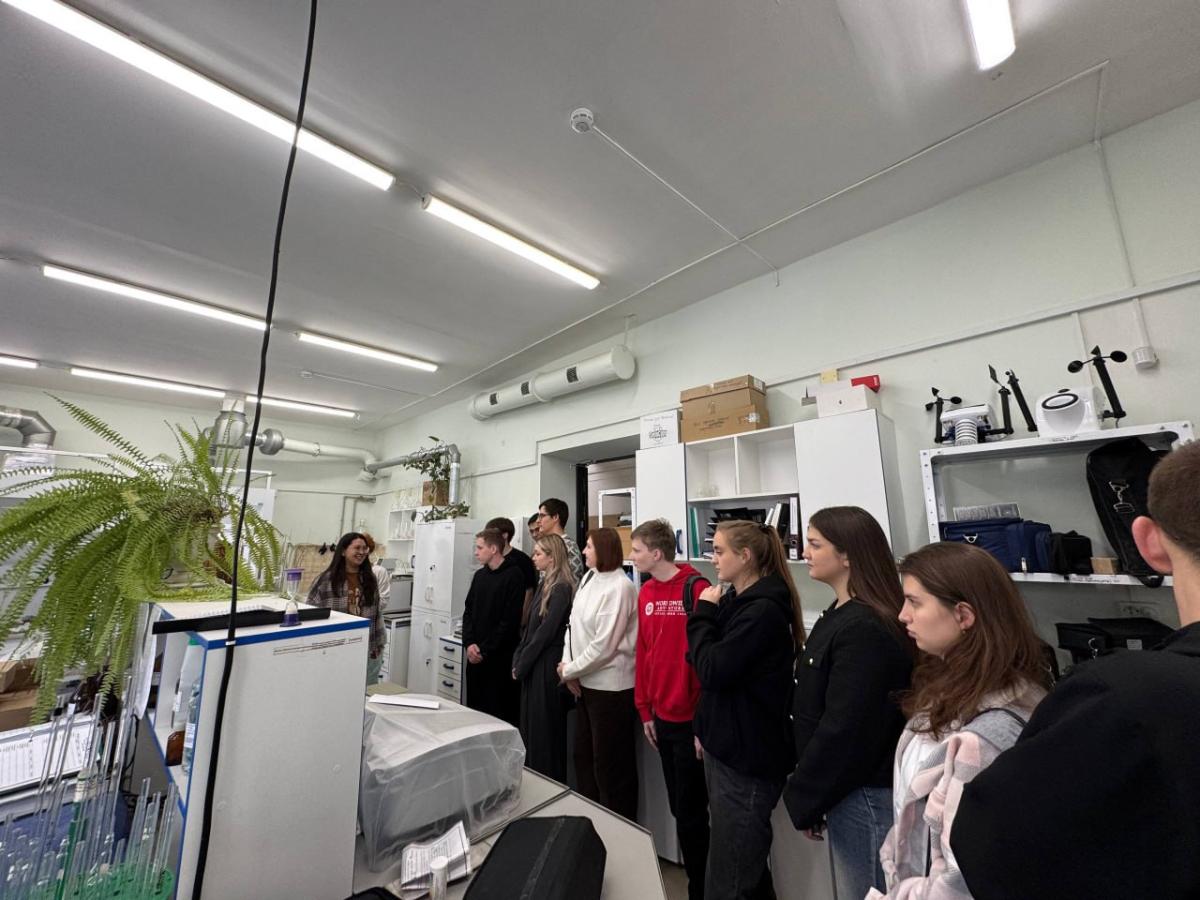 Практико-ориентированное посещение ФГБУ «Центр лабораторного анализа и технических измерений по Приволжскому федеральному округу» Фото 4 Практико-ориентированное посещение ФГБУ «Центр лабораторного анализа и технических измерений по Приволжскому федеральному округу» Фото 4