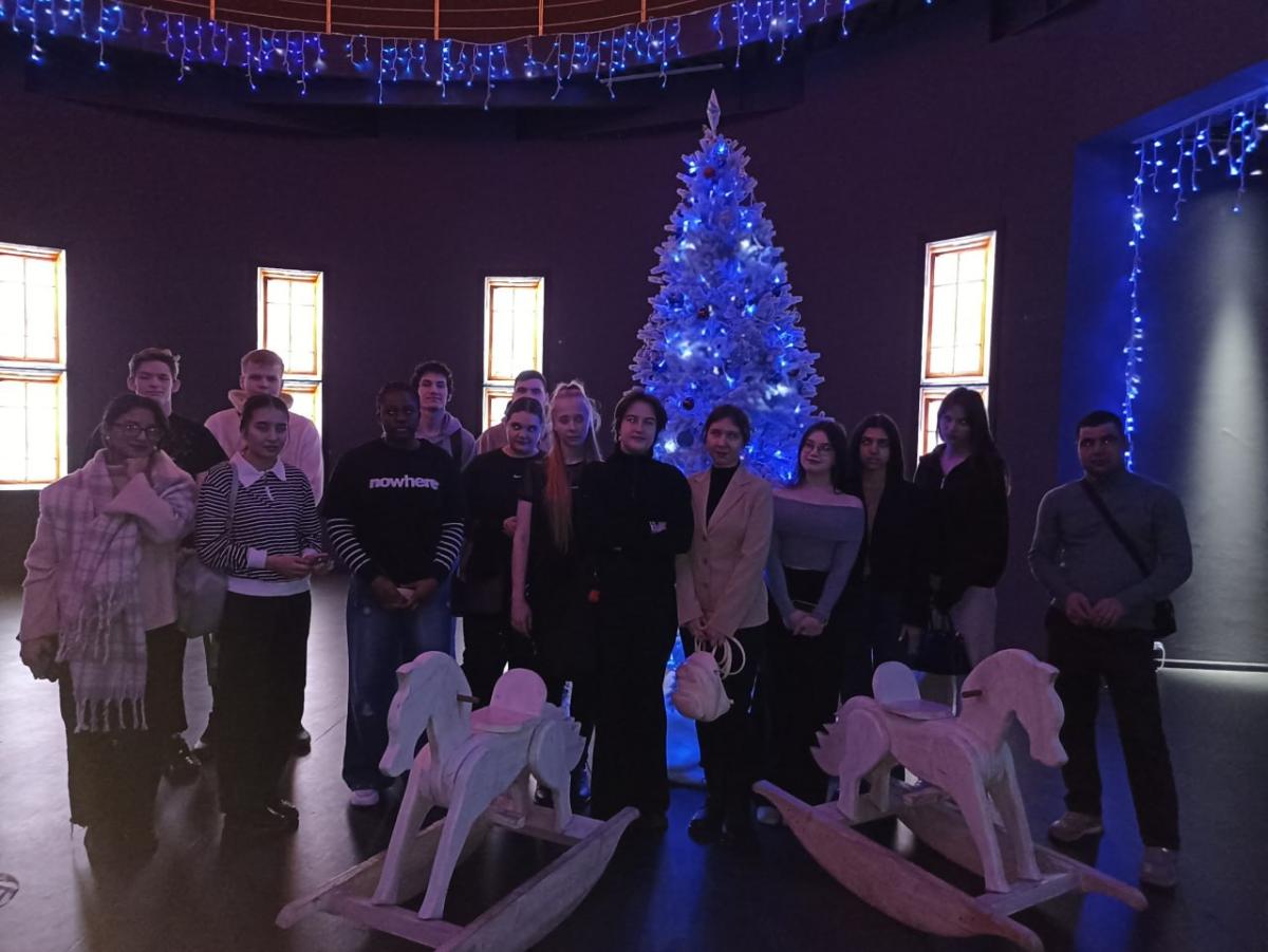 Интерактивная экскурсия «Повесть новогодних лет. Записки Деда Мороза»