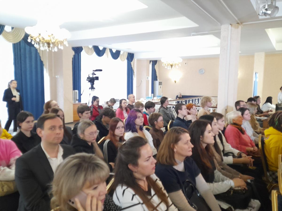 Студенты Вавиловского университета и Финансово-технологического колледжа с ограниченными возможностями здоровья приняли участие в «Эстафете успешности» Фото 3 Студенты Вавиловского университета и Финансово-технологического колледжа с ограниченными возможностями здоровья приняли участие в «Эстафете успешности» Фото 3