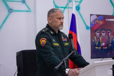 В День Конституции: Герой России, генерал-майор Александр Белоглазов выступил перед студентами института инженерии и робототехники