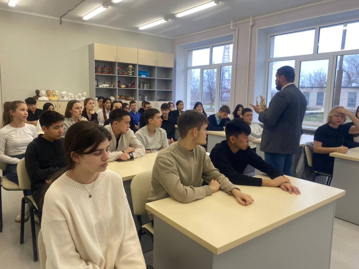 В агроклассах Ровенского района прошли профильные занятия Фото 16 В агроклассах Ровенского района прошли профильные занятия Фото 16