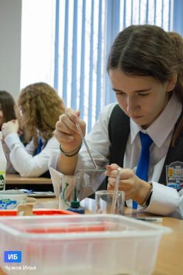 На кафедре «Микробиология и биотехнология» состоялся мастер-класс для будущих абитуриентов.