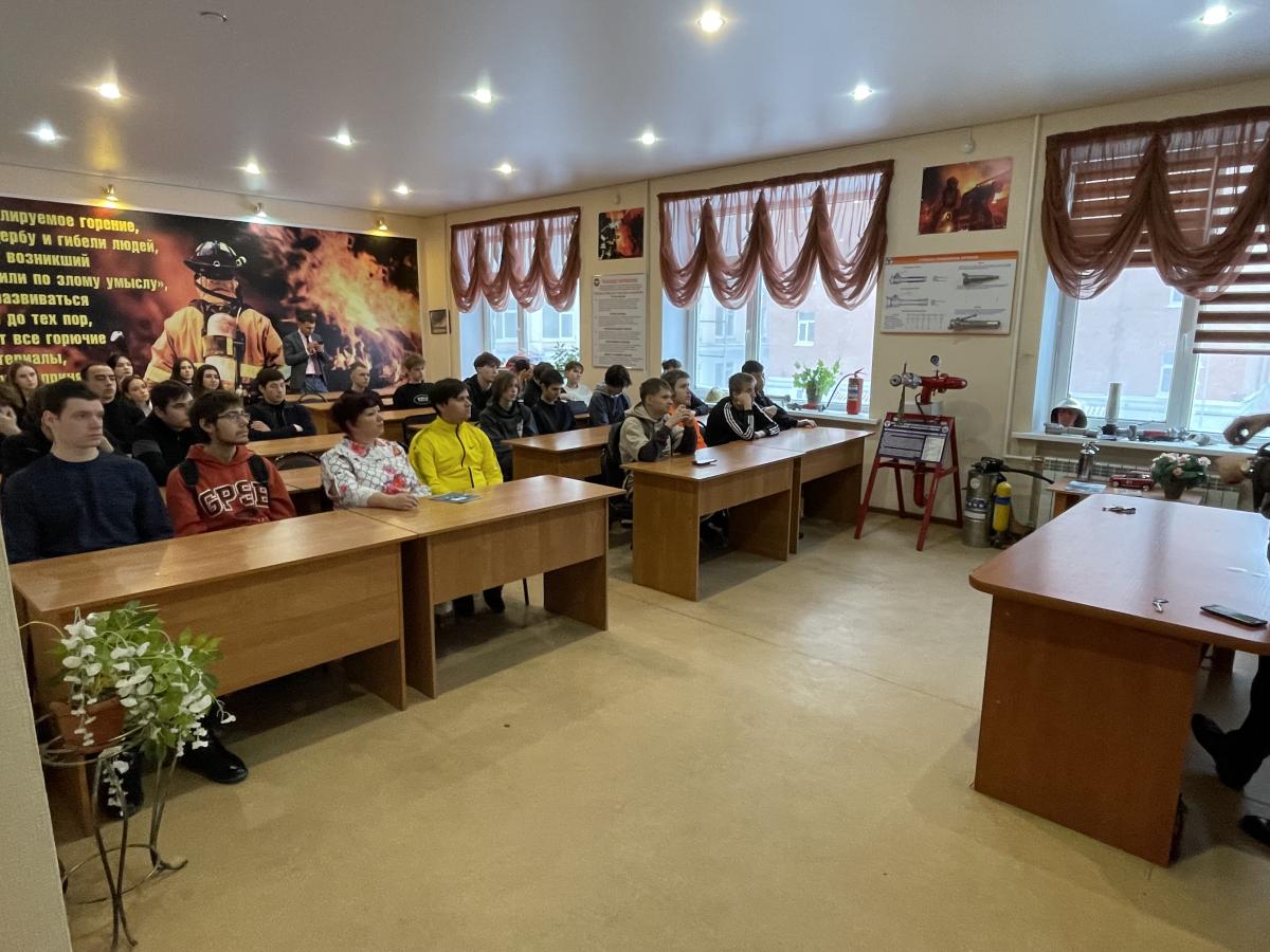 Школьники и обучающиеся колледжей познакомились с инженерными профессиями на мастер-классах в Вавиловском университете Фото 1