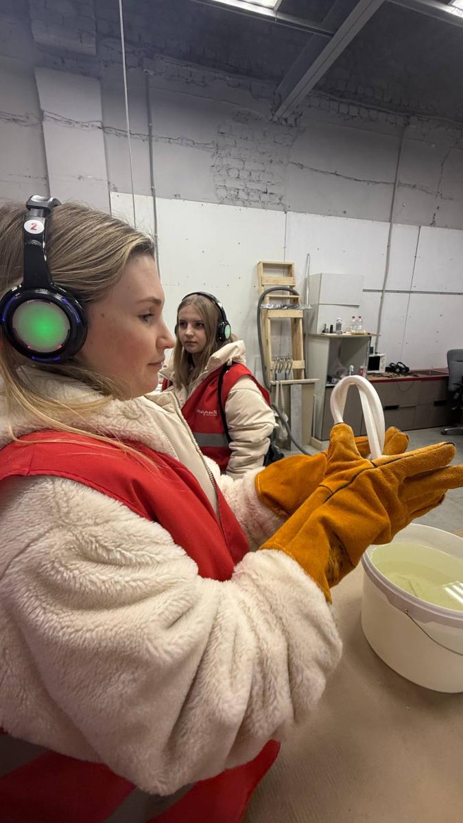 Посещение фабрики производства мебели "Мария" Фото 1 Посещение фабрики производства мебели "Мария" Фото 1