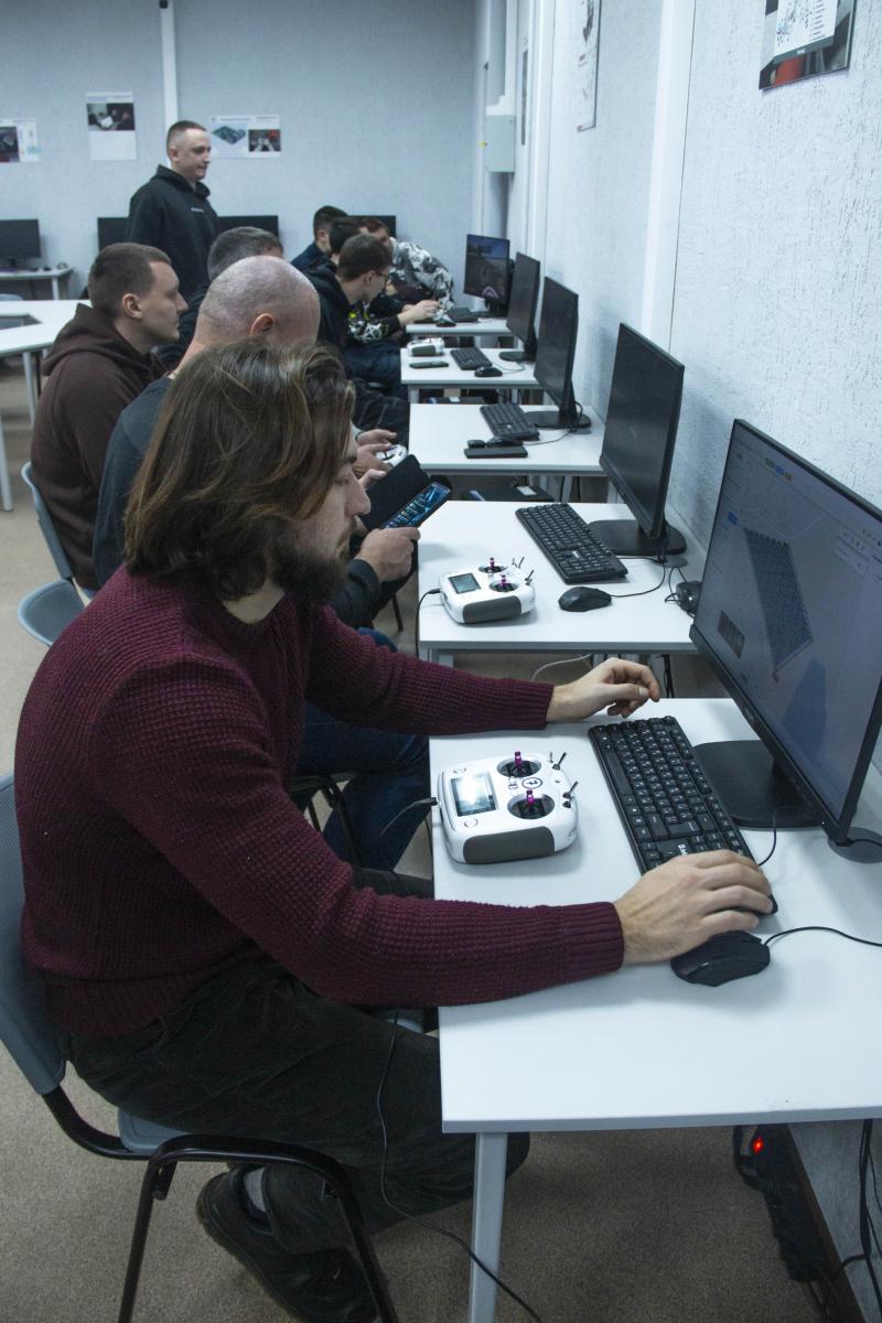 Завершено обучение по программе переподготовки «Беспилотные авиационные системы в растениеводстве» Фото 11 Завершено обучение по программе переподготовки «Беспилотные авиационные системы в растениеводстве» Фото 11